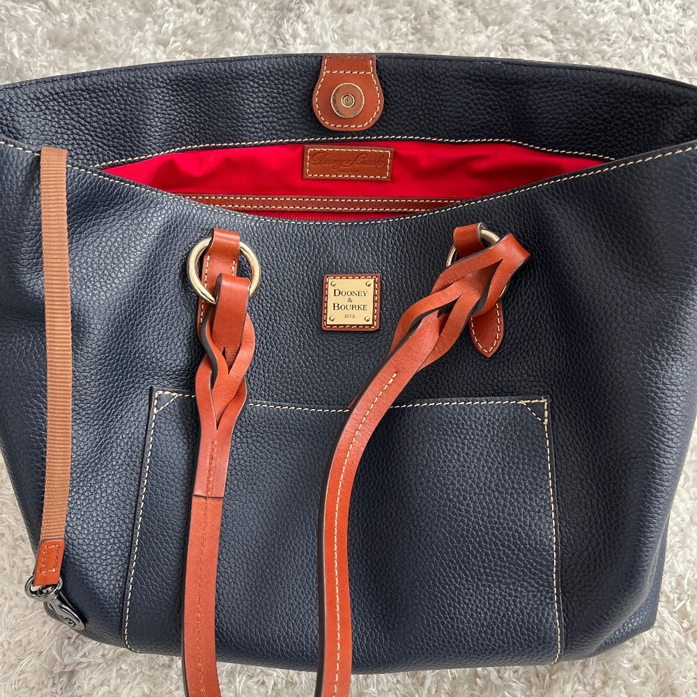 Dooney & Bourke pebbled leather tote